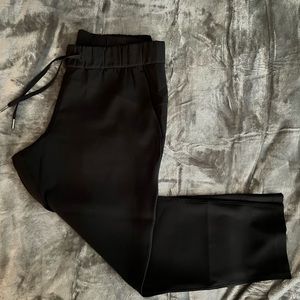 Lululemon Cropped Pants Size 10 black